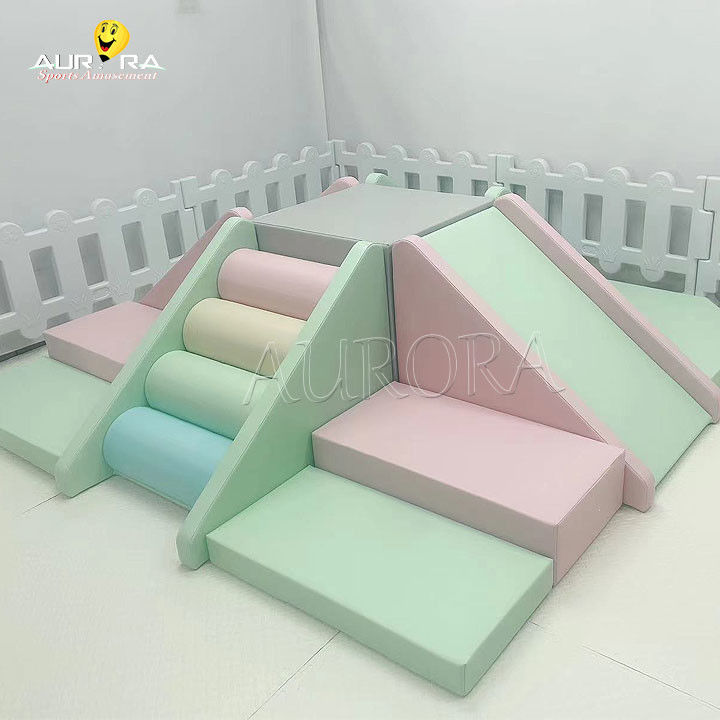 Colorful Custom Soft Play Equipment Indoor Children Ball Pit For Birthday Parties
