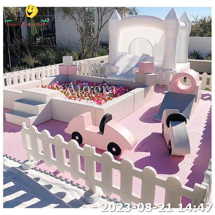 Soft Play Ground Kids Indoor Playground White Bounce House With Slide Bubble Tent
