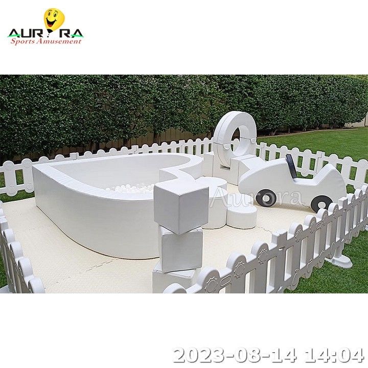White Green Children Soft Play Foam Blocks Play Set With Ball Pit Soft Play Equipment