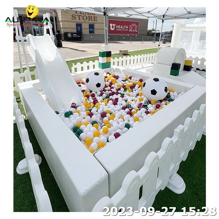 Cheap Custom Indoor White Soft Play Soft Play Equipment with inflatable bounce house