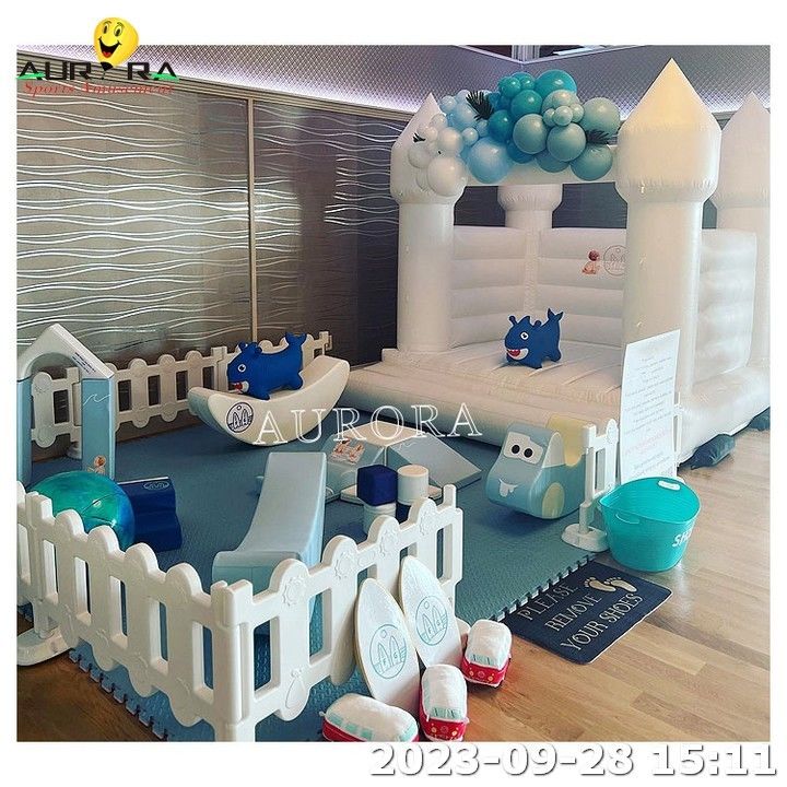 Red Outdoor Soft Play Sets Playground With Inflatable Bouncy Castle For Kids