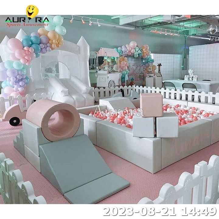 Inflatable Soft Play Equipment Set Neutral Color Pink Kids Soft Play Package