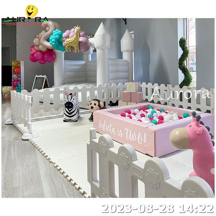 Inflatable Soft Play Equipment Set Neutral Color Pink Kids Soft Play Package